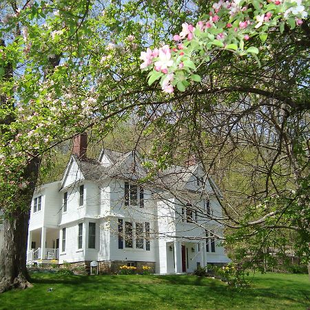 Pawling House Bed & Breakfast Экстерьер фото